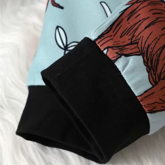 Adorable Baby Boy P.j.’s with Highland Cows - Picture 6 of 7